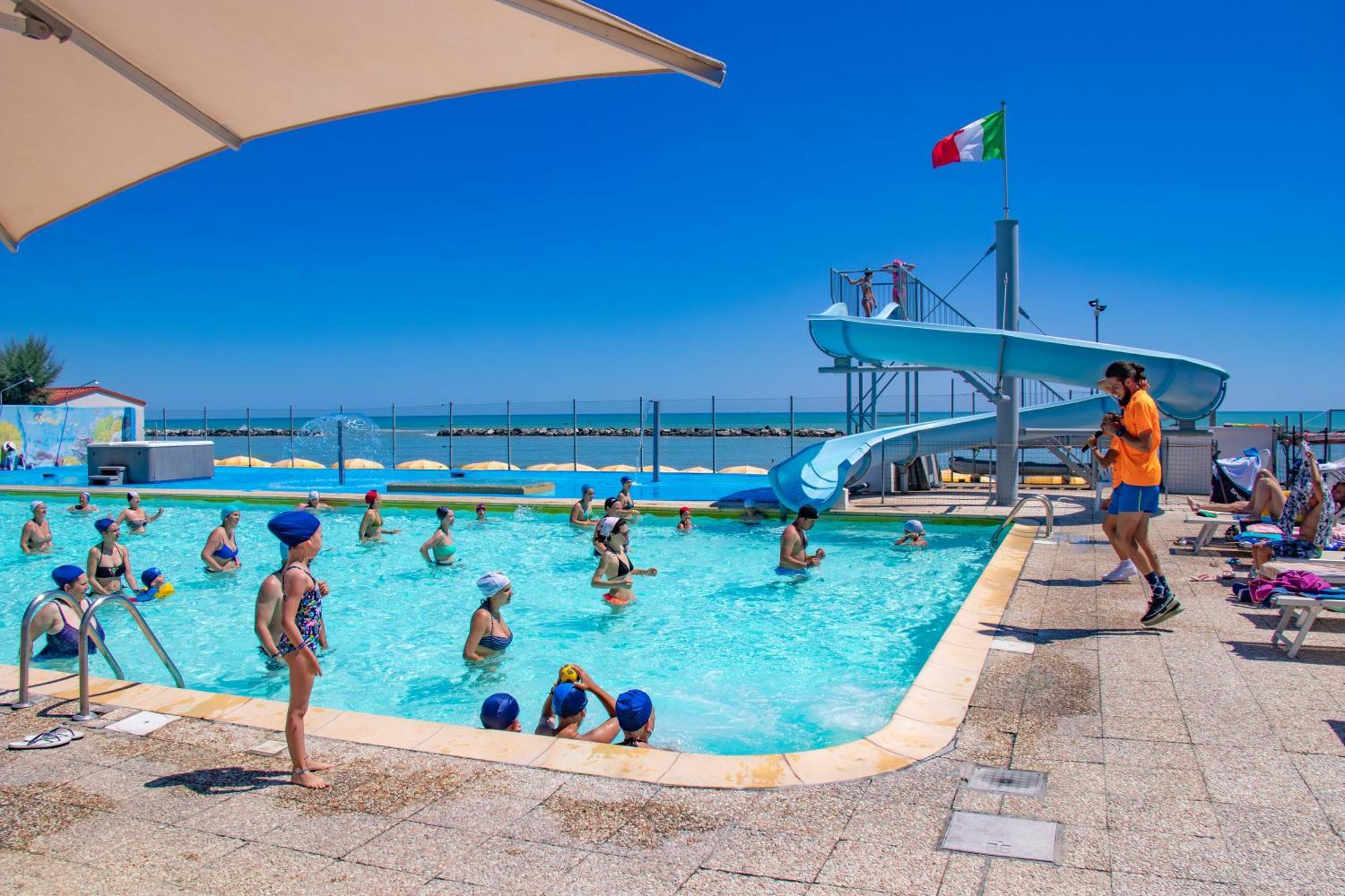 Girasole Eco Family Village マリーナ・パルメンセ エクステリア 写真