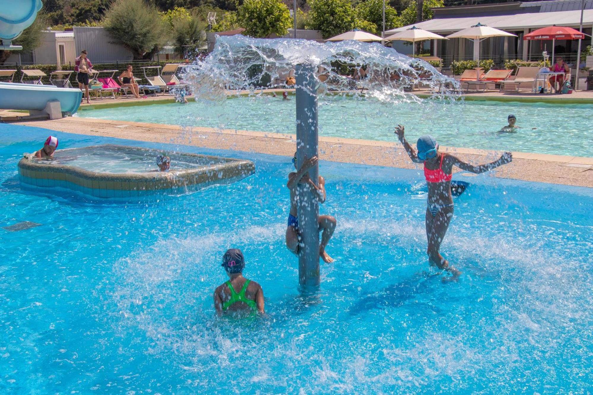 Girasole Eco Family Village マリーナ・パルメンセ エクステリア 写真